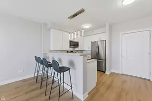 8400 Callie Ave, Morton Grove, IL 60053 - Photo 7