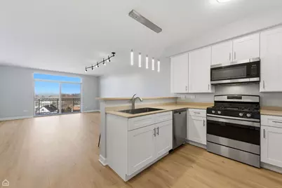 8400 Callie Avenue #408, Morton Grove, IL 60053 - Photo 5