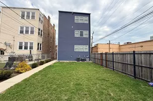 4813 W 22nd Pl, Cicero, IL 60804 - Photo 17