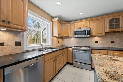 809 Heatherton Drive, Naperville, IL 60563 - Photo 19