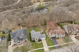 809 Heatherton Dr, Naperville, IL 60563 - Photo 25