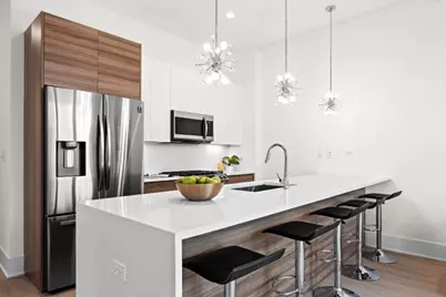 159 W North Avenue #207, Chicago, IL 60610 - Photo 3