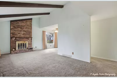 [Address not provided], McHenry, IL 60050 - Photo 3