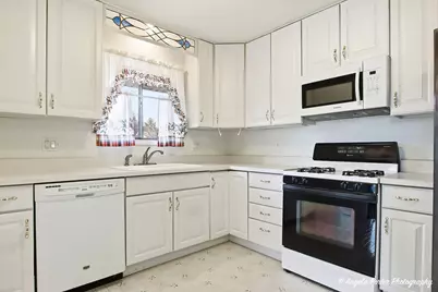 [Address not provided], McHenry, IL 60050 - Photo 9