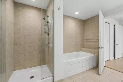130 N Garland Court #2409, Chicago, IL 60602 - Photo 13