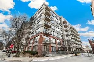 1000 N Kingsbury St, Chicago, IL 60610 - Photo 1