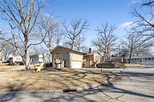 5019 34th Avenue A, Moline, IL 61265 - Photo 23