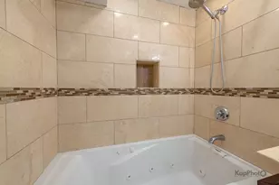 3639 N Troy St, Chicago, IL 60618 - Photo 23