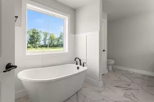 22 Meadow Dr, Monticello, IL 61856 - Photo 17