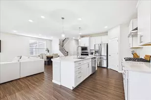 21899 N Brandy St, Kildeer, IL 60047 - Photo 7