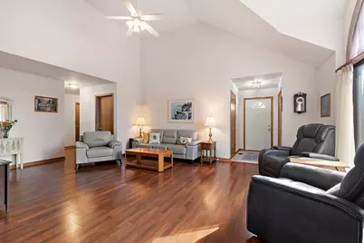 8966 Jeanie Lane, Frankfort, IL 60423 - Photo 5