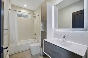 3721 W Wabansia Ave, Chicago, IL 60647 - Photo 25