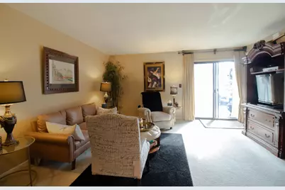 521 73rd Street #104, Downers Grove, IL 60516 - Photo 3