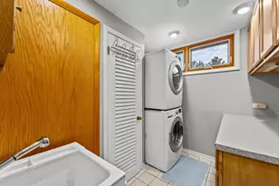 27052 W Lakeview Dr S, Lake Barrington, IL 60084 - Photo 25