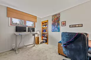 27052 W Lakeview Dr S, Lake Barrington, IL 60084 - Photo 27