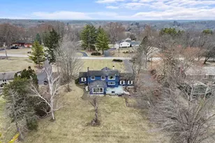 27052 W Lakeview Dr S, Lake Barrington, IL 60084 - Photo 47