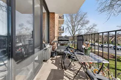 2000 Saint Regis Drive #2B, Lombard, IL 60148 - Photo 5
