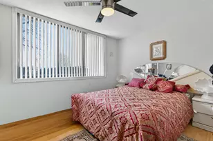 2000 St Regis Dr, Lombard, IL 60148 - Photo 15