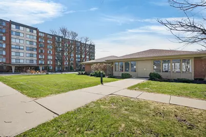 2000 Saint Regis Drive #2B, Lombard, IL 60148 - Photo 23