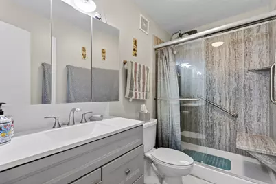 2000 Saint Regis Drive #2B, Lombard, IL 60148 - Photo 17