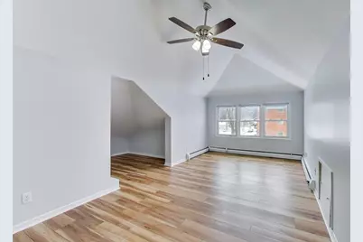 1638 Oakwood Avenue, Des Plaines, IL 60016 - Photo 17