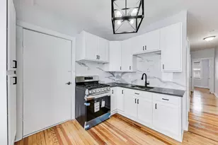 1638 Oakwood Ave, Des Plaines, IL 60016 - Photo 11