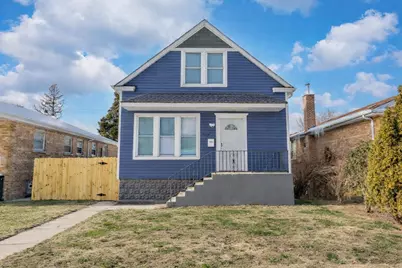 12420 S Emerald Avenue, Chicago, IL 60628 - Photo 1