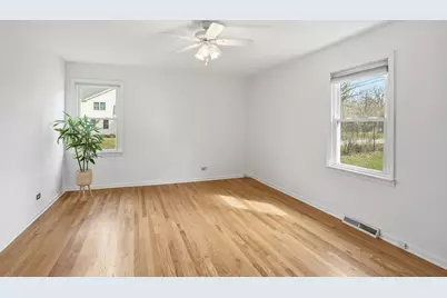 12201 S 76th Avenue, Palos Heights, IL 60463 - Photo 9