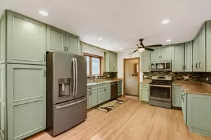 600 Willow St, Itasca, IL 60143 - Photo 5