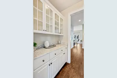 708 Fairfield Court, Westmont, IL 60559 - Photo 11