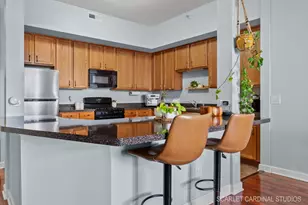 77 N Wolf Rd, Northlake, IL 60164 - Photo 3