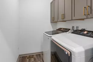 3654 Old Bridge Ln, Elgin, IL 60124 - Photo 27