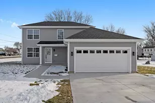 106 W Thompson St, Harvard, IL 60033 - Photo 1