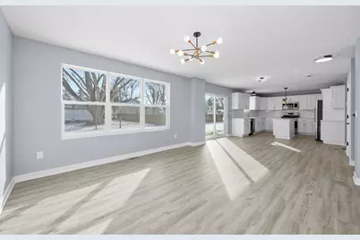 106 W Thompson Street, Harvard, IL 60033 - Photo 13