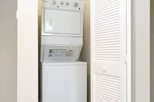 2325 S California Ave, Chicago, IL 60608 - Photo 9