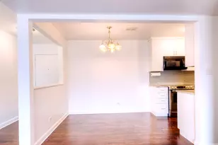 6101 W 94th St, Oak Lawn, IL 60453 - Photo 3