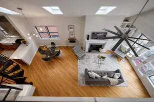 1532 W Fry St, Chicago, IL 60642 - Photo 13