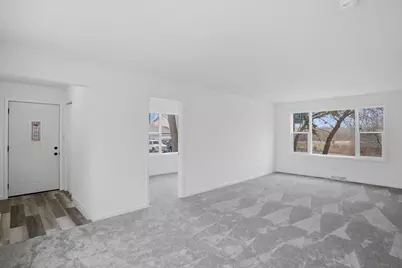 54 Hillcrest Avenue, Fox Lake, IL 60020 - Photo 3