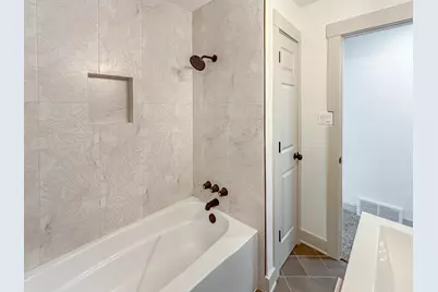 127 N Cedar Lane, Glenwood, IL 60425 - Photo 11