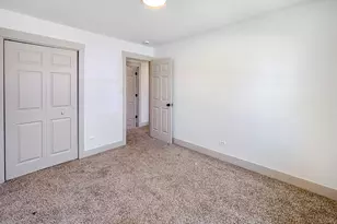 127 N Cedar Ln, Glenwood, IL 60425 - Photo 17