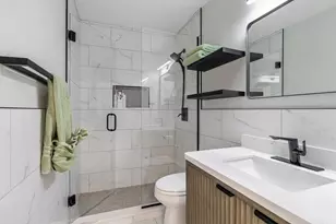 3600 N Lake Shore Dr, Chicago, IL 60613 - Photo 11