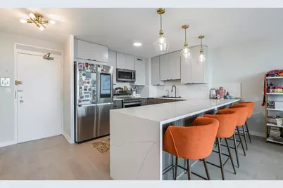 3600 N Lake Shore Drive #2320, Chicago, IL 60613 - Photo 5