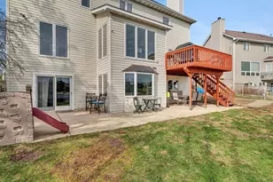 208 Santos Ave, Minooka, IL 60447 - Photo 33