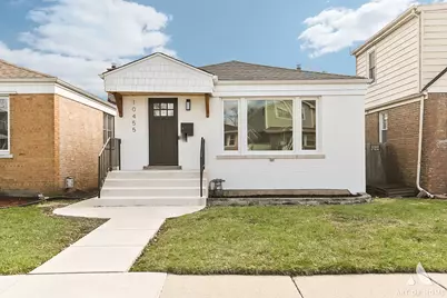 10455 S Whipple Street, Chicago, IL 60655 - Photo 1