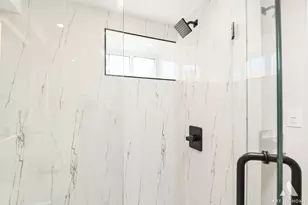 10455 S Whipple St, Chicago, IL 60655 - Photo 19