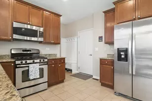 [Address not provided], Wauconda, IL 60084 - Photo 9