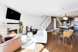 2241 W Roscoe St, Chicago, IL 60618 - Photo 5