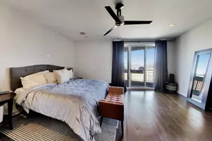 2241 W Roscoe St, Chicago, IL 60618 - Photo 29