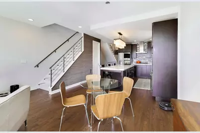 2241 W Roscoe Street #3, Chicago, IL 60618 - Photo 7