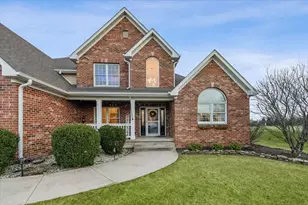 12556 Woodview St, Plano, IL 60545 - Photo 3